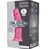 Model 2 Realistic Penis van Silexd in Fluoriserend Roze 