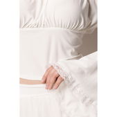 Korte top met trompetmouwen wit