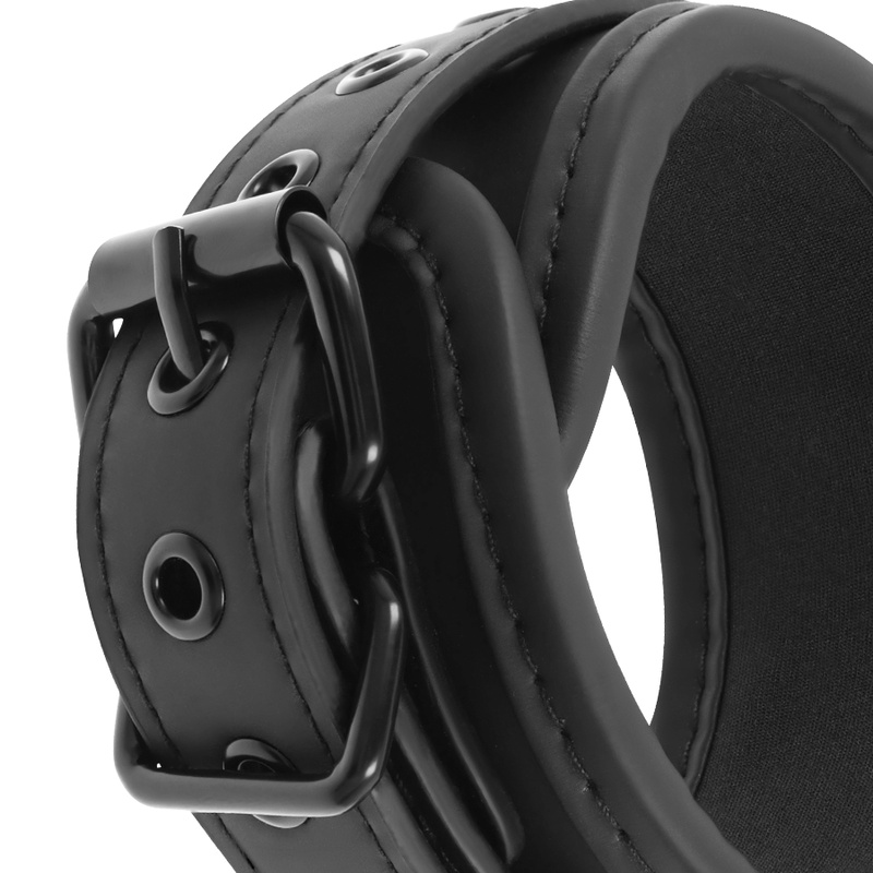 Fetish Submissive - Vegan Lederen Halsband En Handboeien Met Nopreen Voering - afbeelding 7