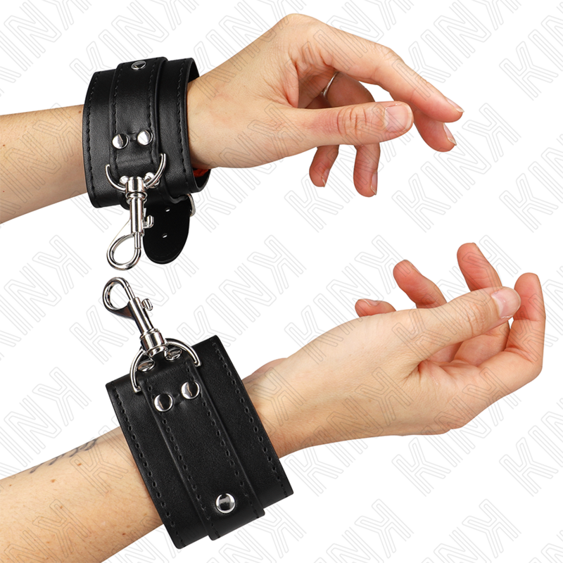 Kink - Dungeon Style Afsluitbare Polsbandjes Zwart Verstelbaar 21-28 cm X 5,5 cm