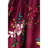 Dirndl bordeaux inclusief kanten blouse