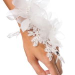 Handsieraad kort bloem wit Handsieraad kort bloem wit